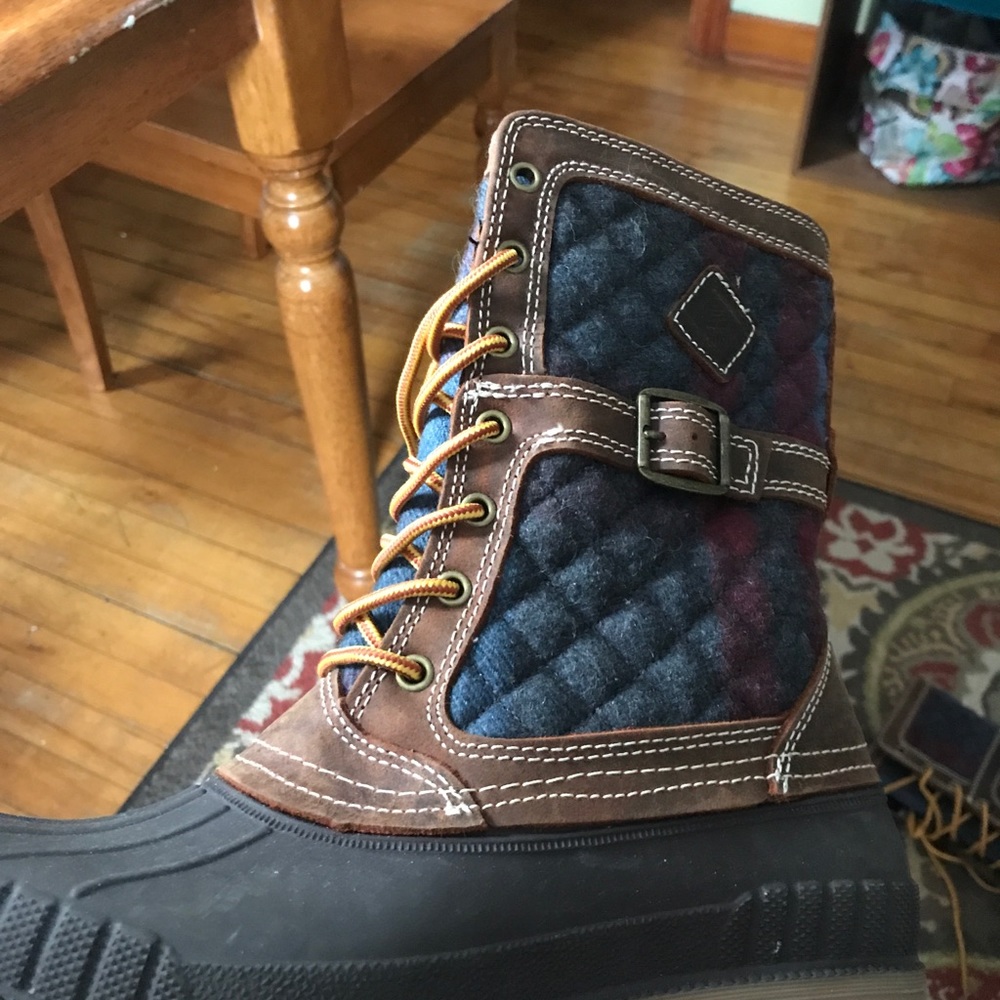 Kamik Women’s waterproof boots